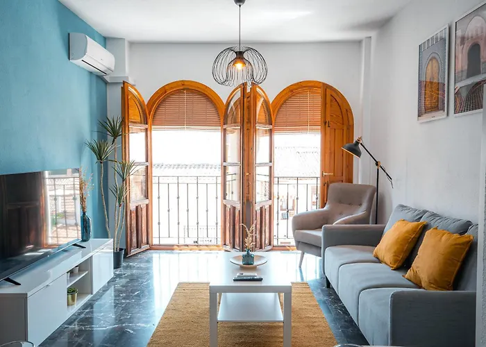 Apartamento turístico moderno con parking QH Plaza San Isidro